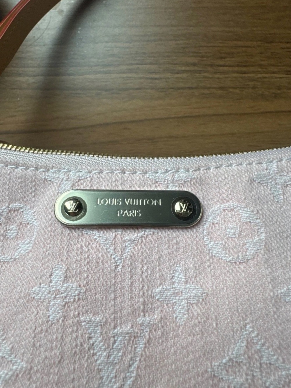 Louis Vuitton Denim Liv Pochette Shoulder Bag - Picture 6 of 8